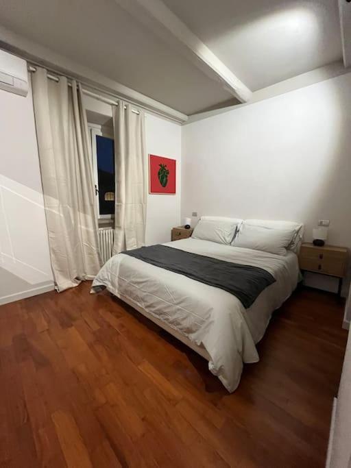 Mount Flower Trastevere Apt Villa Rome Bagian luar foto